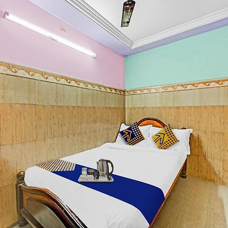 Spot On Svr Grand Hotel Vijayawāda Exterior photo